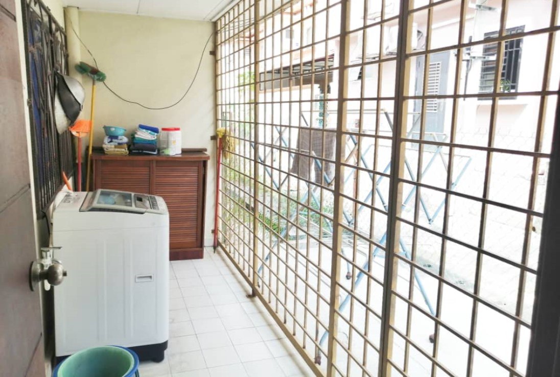 RENOVATED 2 Storey Superlink House Prima Tropika - photo 10