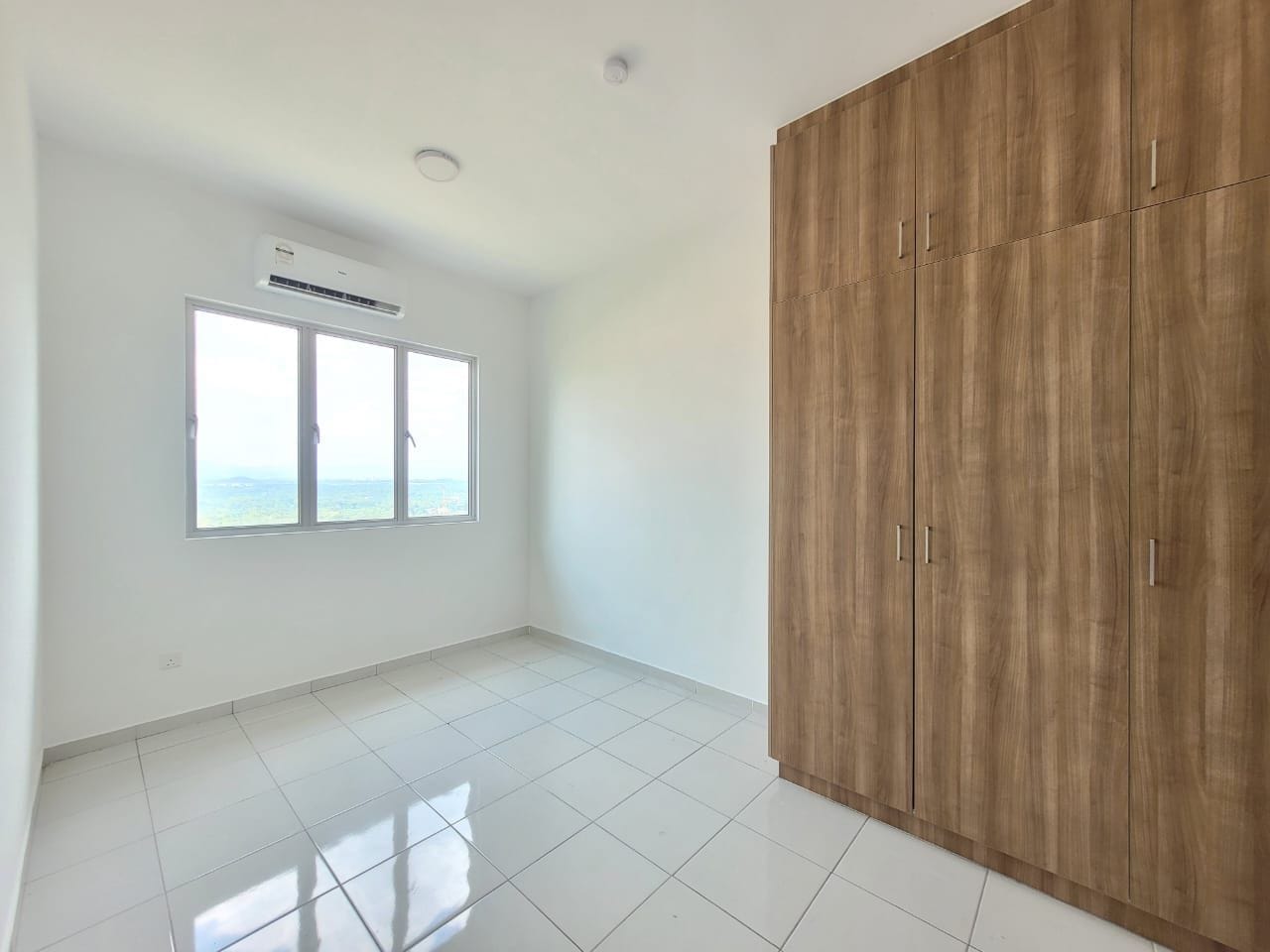 Corner Unit Residensi Adelia Bangi Avenue - photo 3