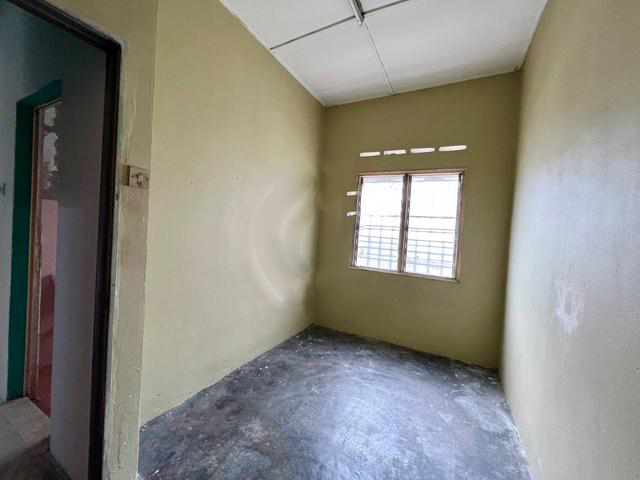 Single Storey Seksyen 2 Bandar Rinching Semenyih - photo 2