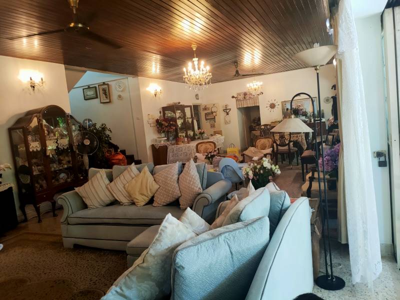Storey BUNGALOW Section 16, Petaling Jaya - photo 2