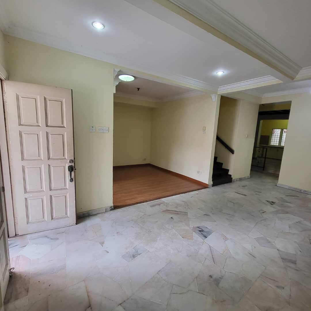 Near MRT 2 Storey Bandar Tun Hussein Onn Cheras - photo 2