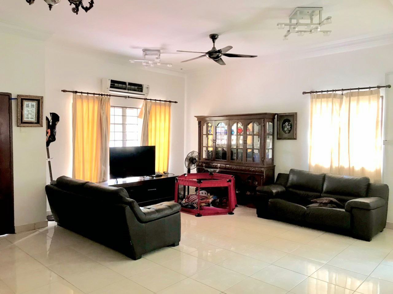2 Storey Semi-D House Villa Perdana Seri Kembangan - photo 2