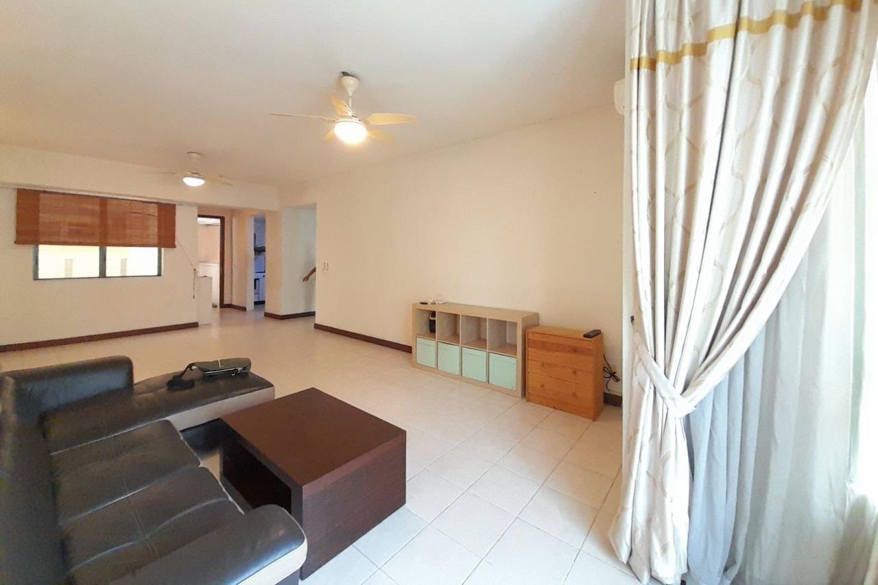 CORNER Sri Acapella Service Apartment - photo 2