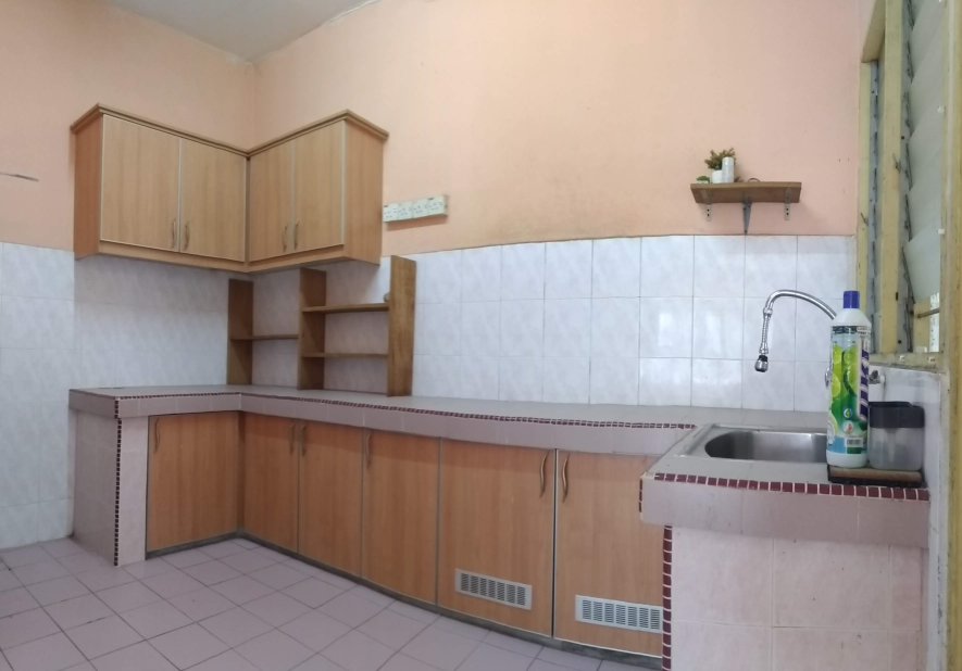 3rd Floor Apartment Taman Tenaga Kajang - photo 8