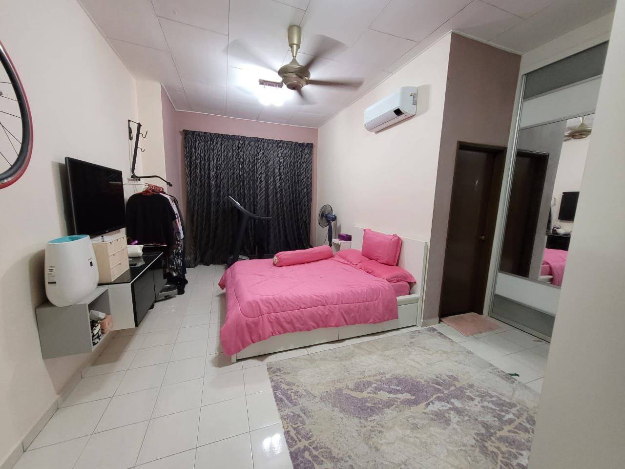 RENOVATED INTERIOR DOUBLE STOREY INTERMEDIATE SEKS - photo 5