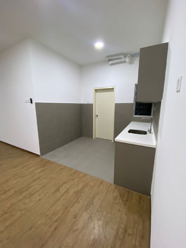 Condominium Lakefront Home Cyberjaya - photo 2
