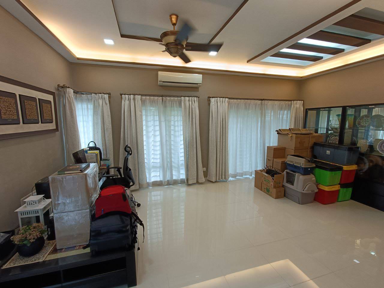 Double Storey Semi D cluster Casa Suria, U10, Shah - photo 4