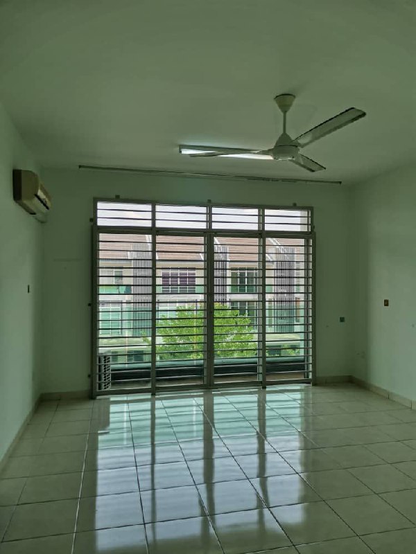 3 Story Bangi Avenue - photo 8