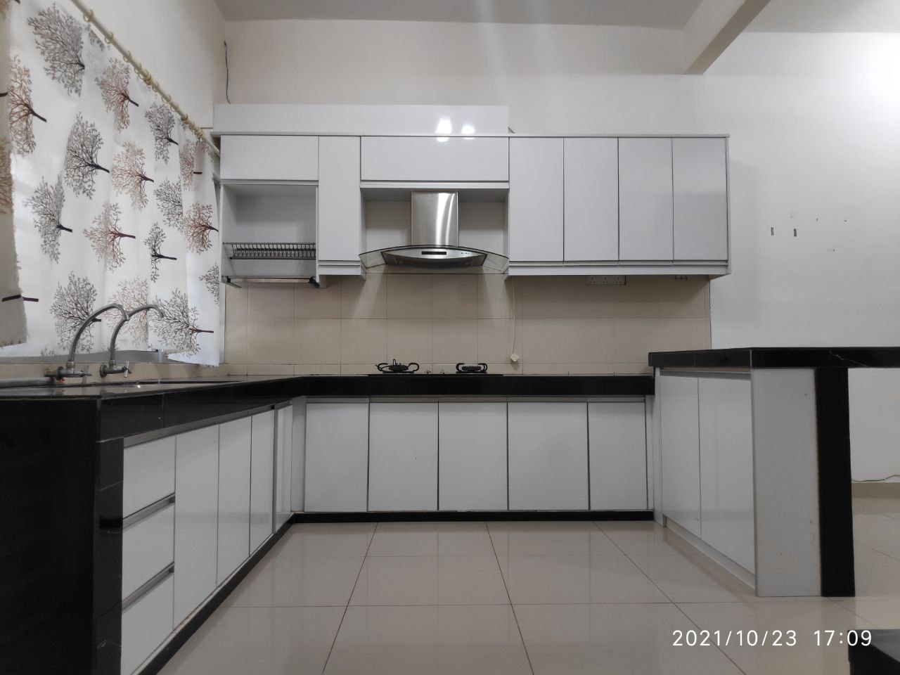 Semenyih Parklands, Freehold unit reno, negotiable - photo 2