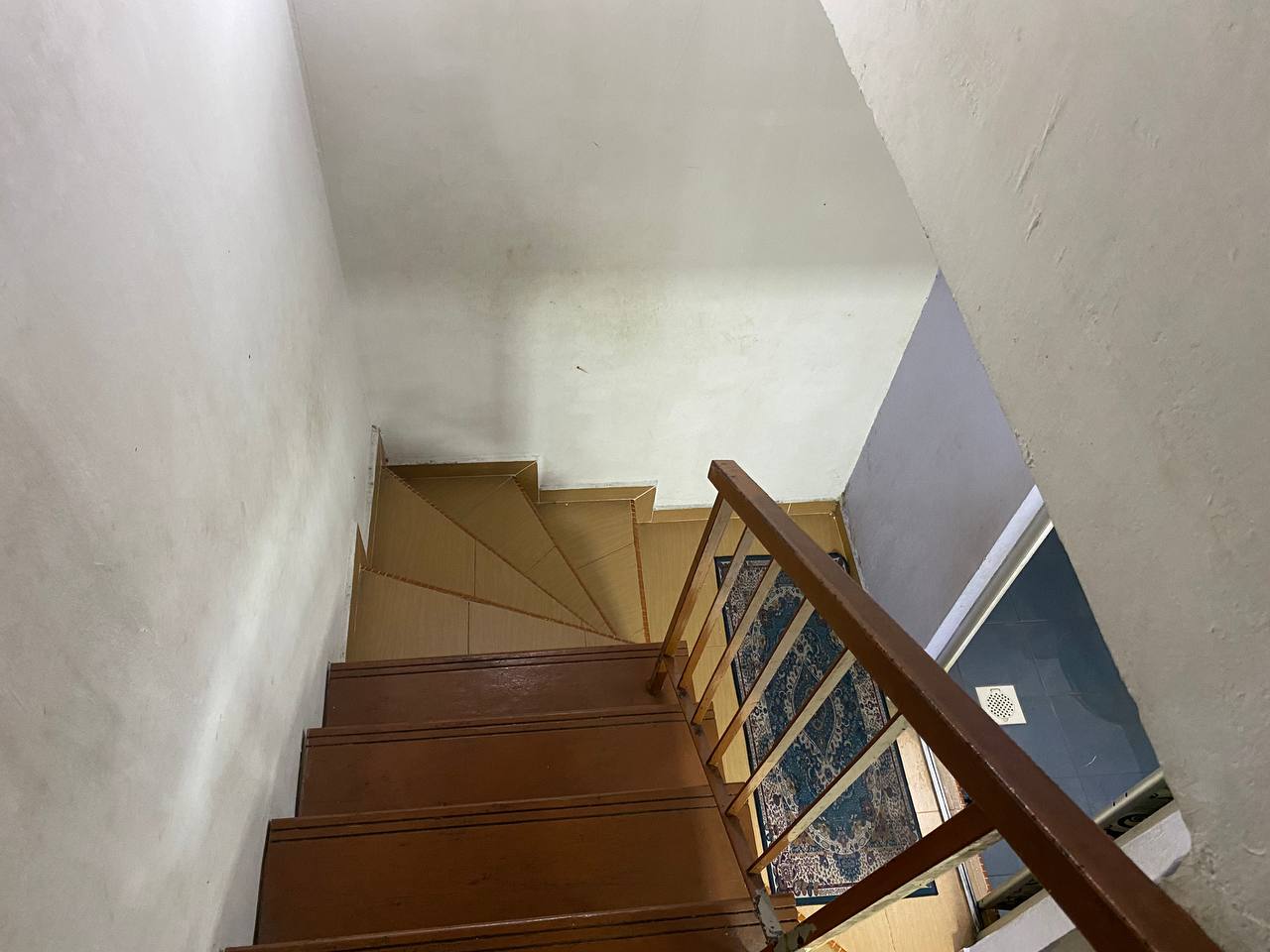 Facing open 2 storey terrace , Seksyen 18, Shah - photo 5