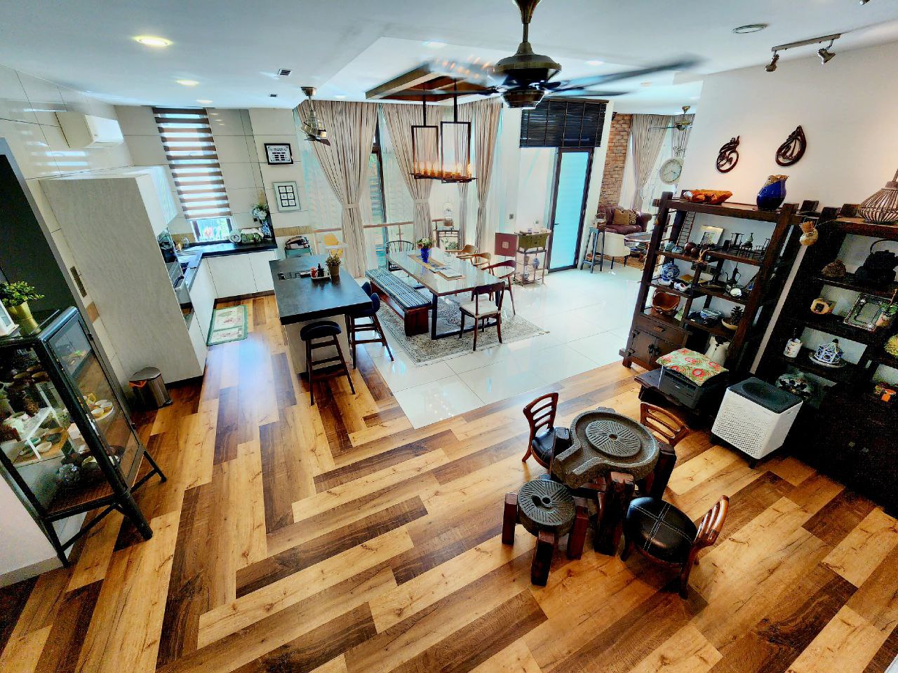 Corner Lot 2 Storey Semi Detached Fera Residence - photo 3