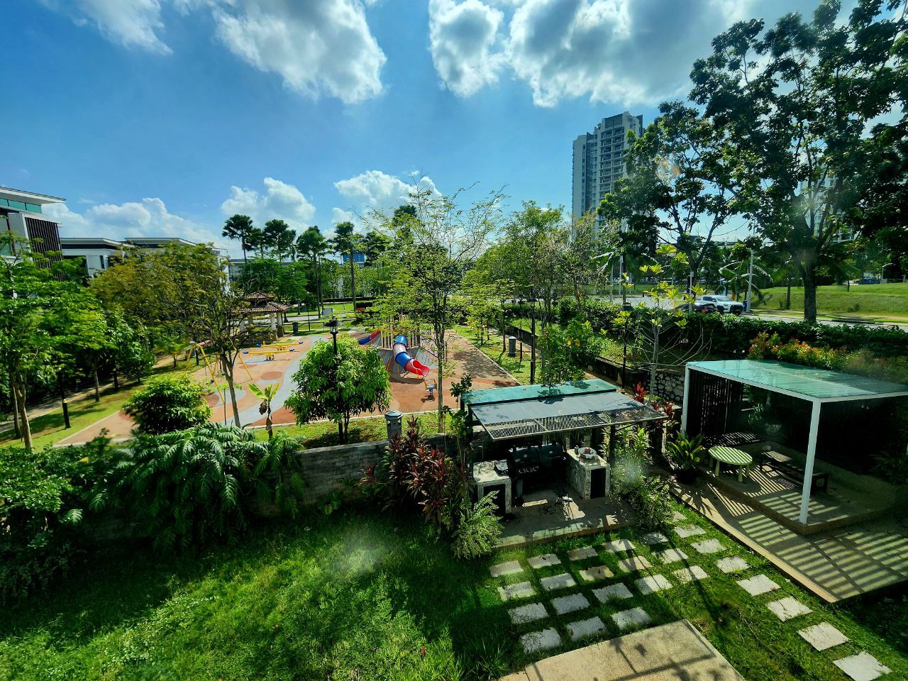 Corner Lot 2 Storey Semi Detached Fera Residence - photo 6