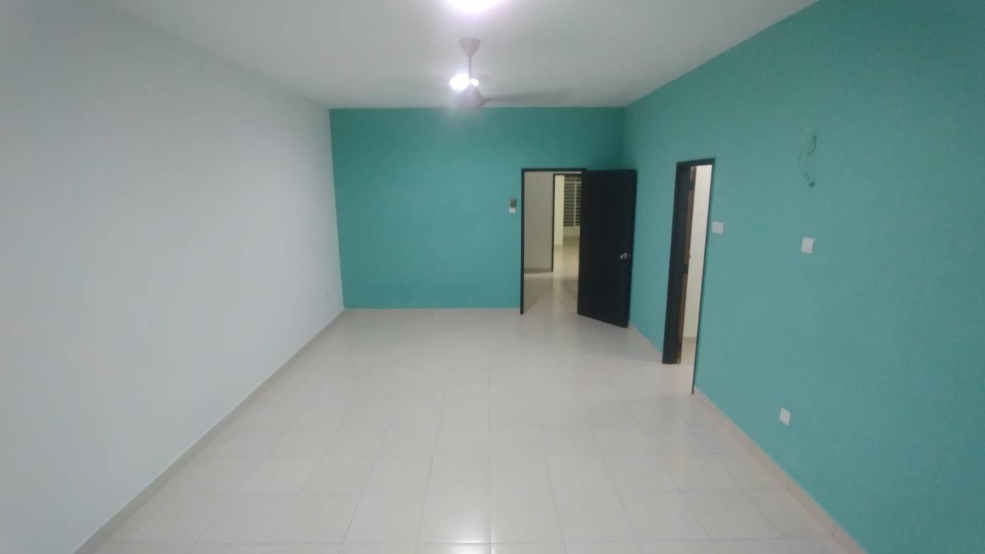 2 Storey Terrace Bangi Avenue FREEHOLD - photo 9