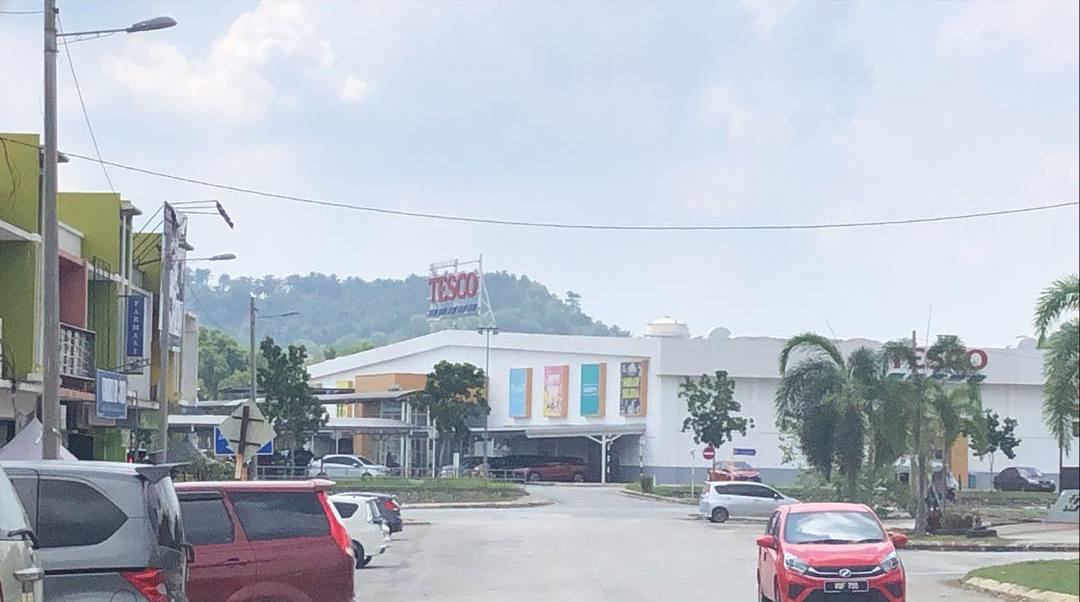 2 Storey Shop Office Pusat Perniagaan Puncak Besta - photo 5