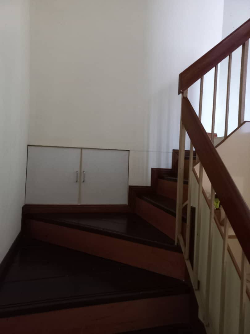 Facing open Double story terrace  USJ2 - photo 12