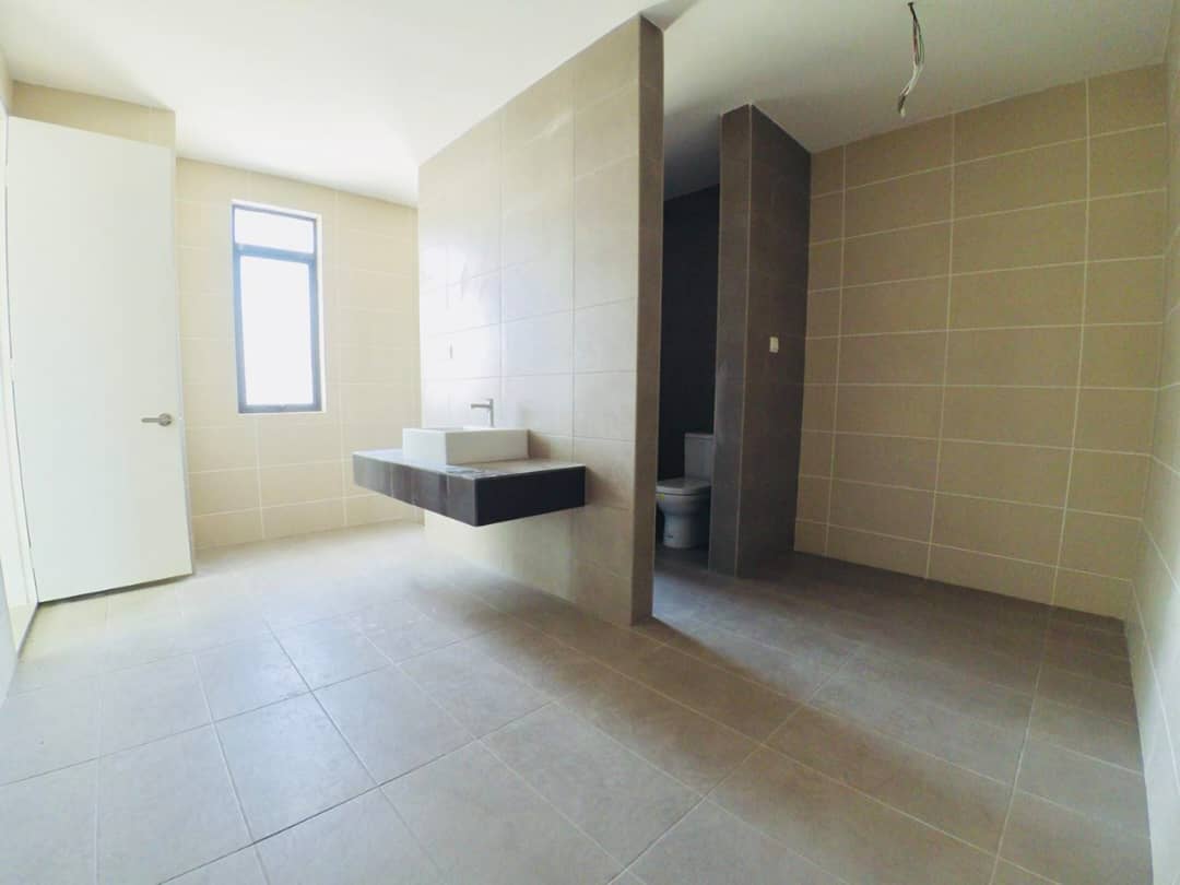 3 STOREY SEMI D Lambaian Residence BANGI KAJANG - photo 10