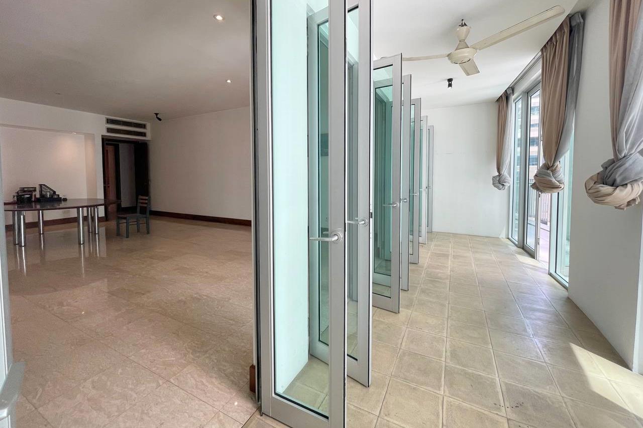 Kirana Residence KLCC 2167sf Condo Jalan Pinang KL - photo 13