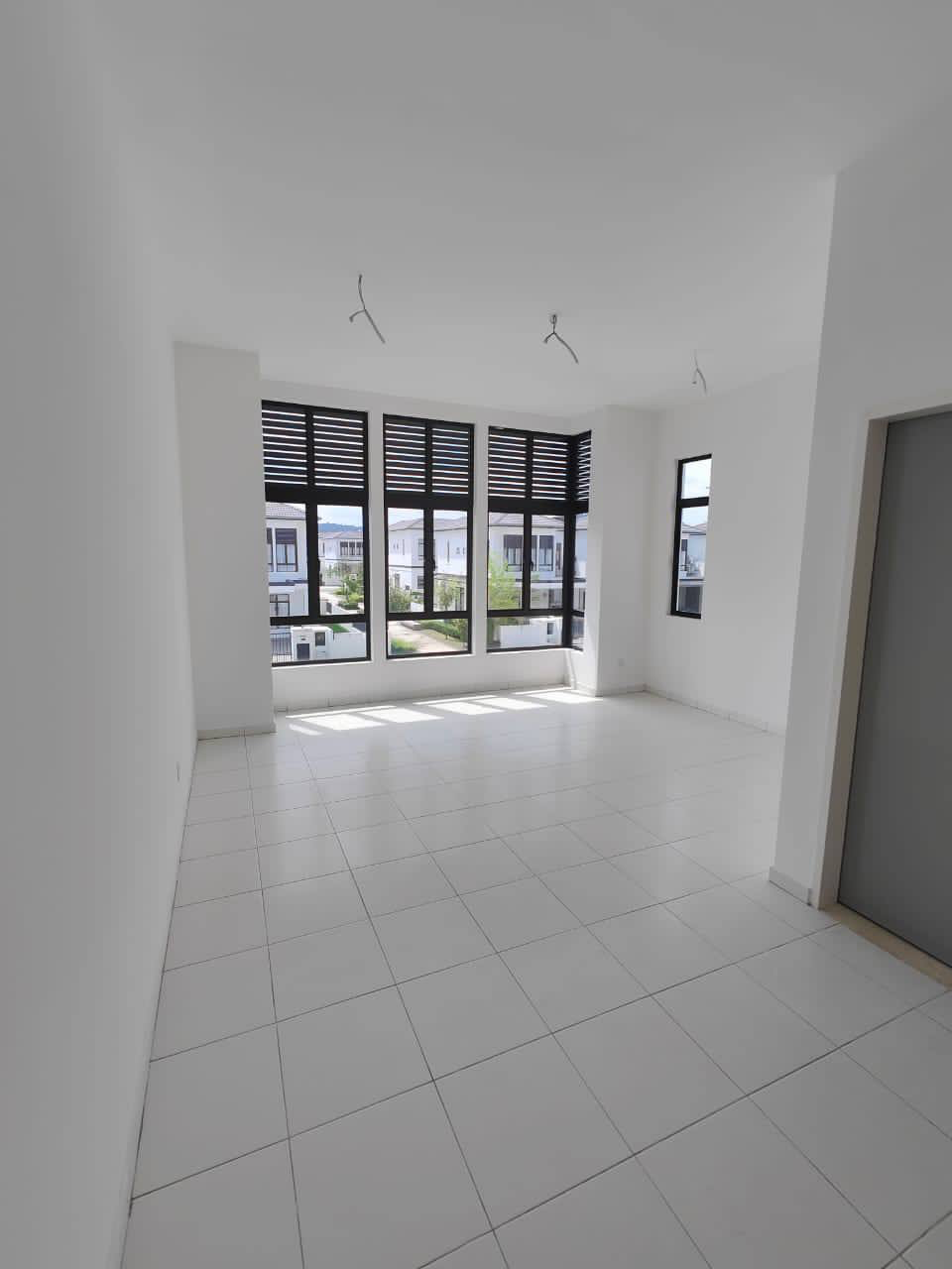 Double Storey Endlot Terrace Eco Grandeur, Graham - photo 6