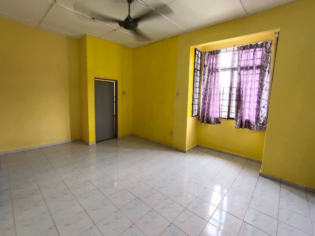Teres 2 Tingkat 22x75sft, Desa Anggerik Nilai - photo 4