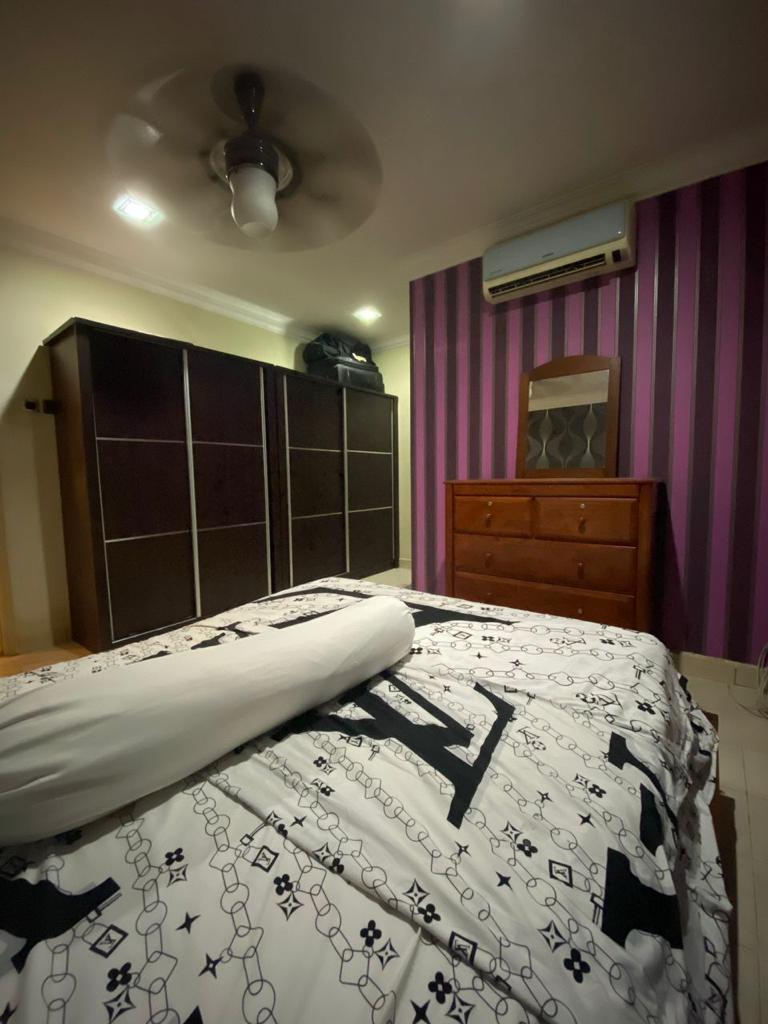 Fully Furnished Serdang Villa Apartment - photo 11