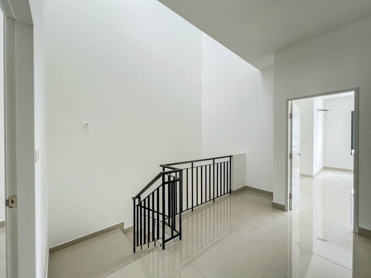 Double Storey Terrace Sejati Lakeside, Cyberjaya - photo 10