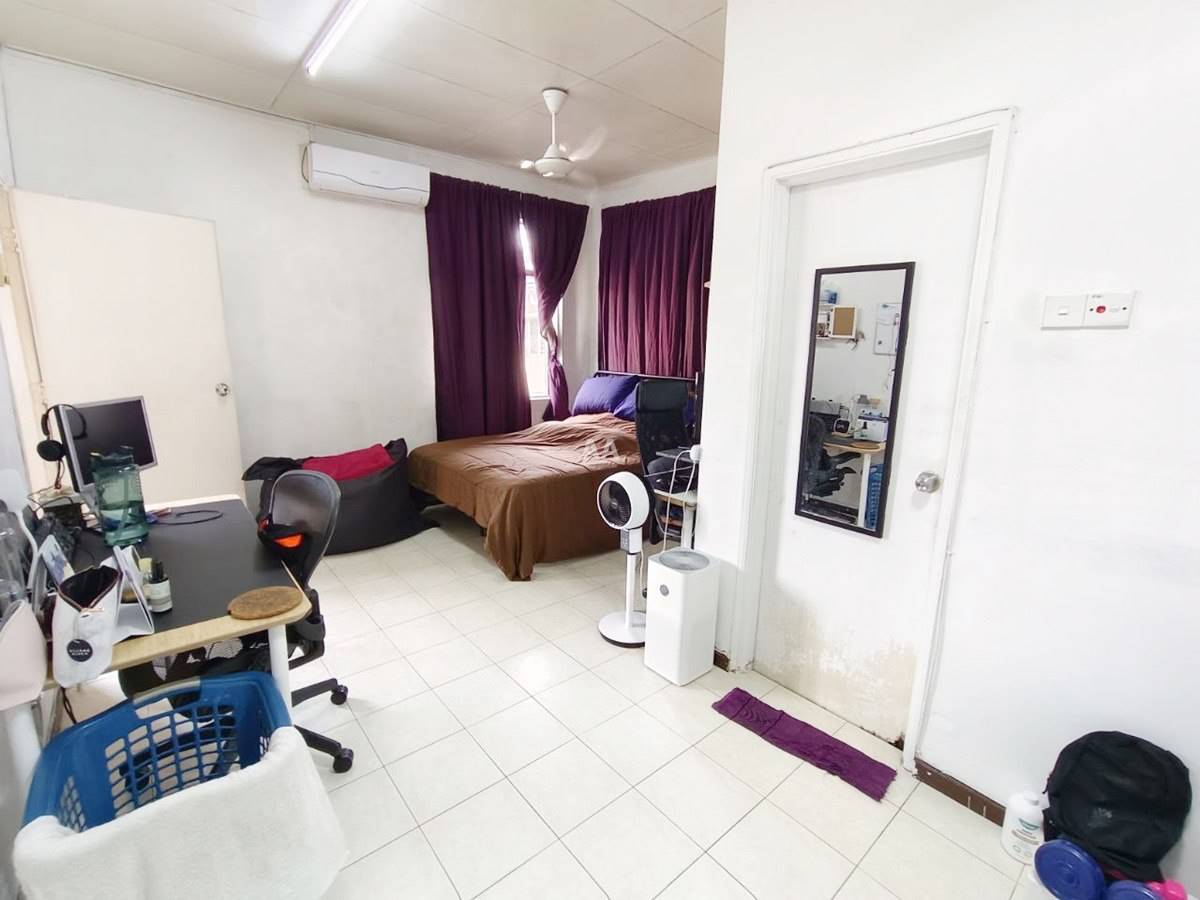 3 Storey Terrace House, Seksyen U5, Subang Bestari - photo 5
