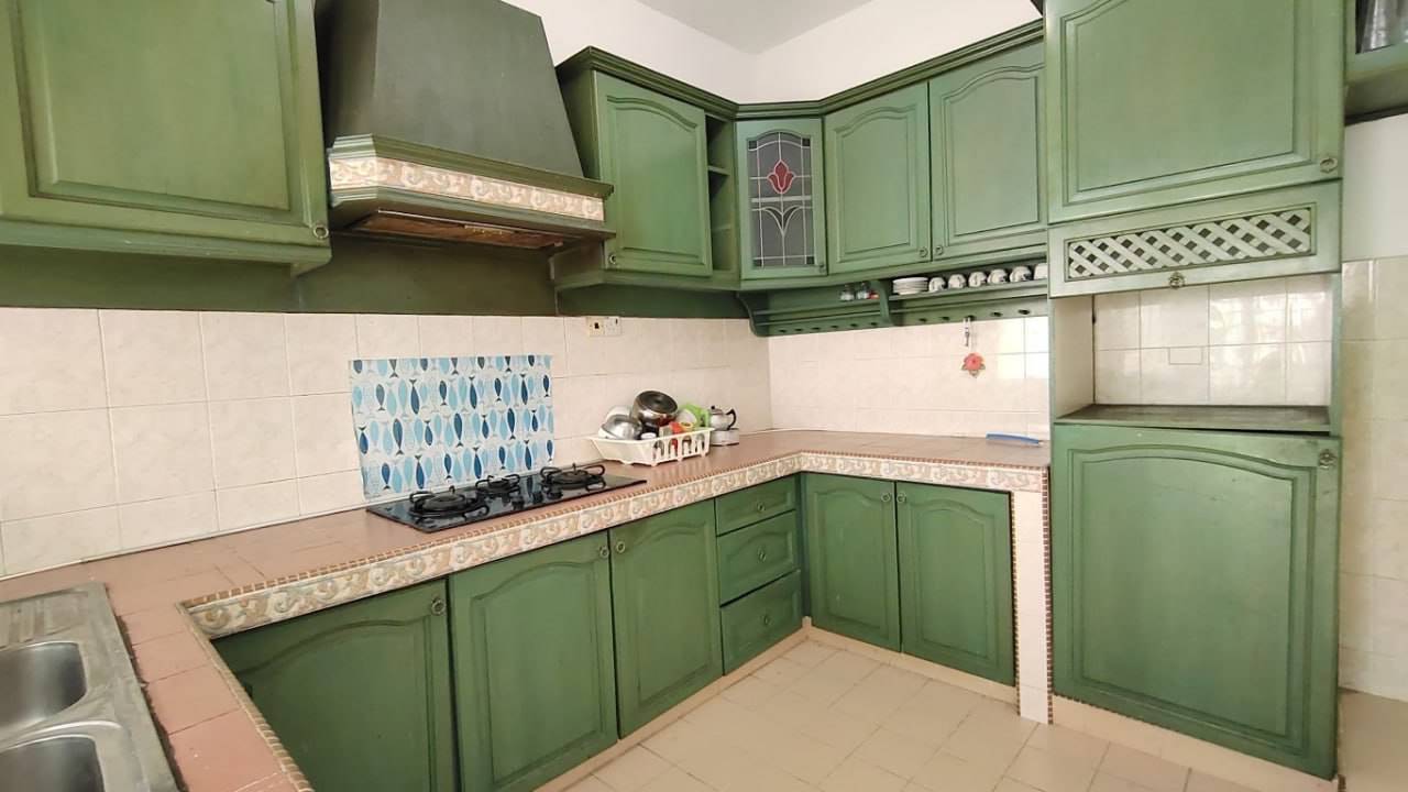 2 storey terrace gated and guarded freehold unit - photo 2