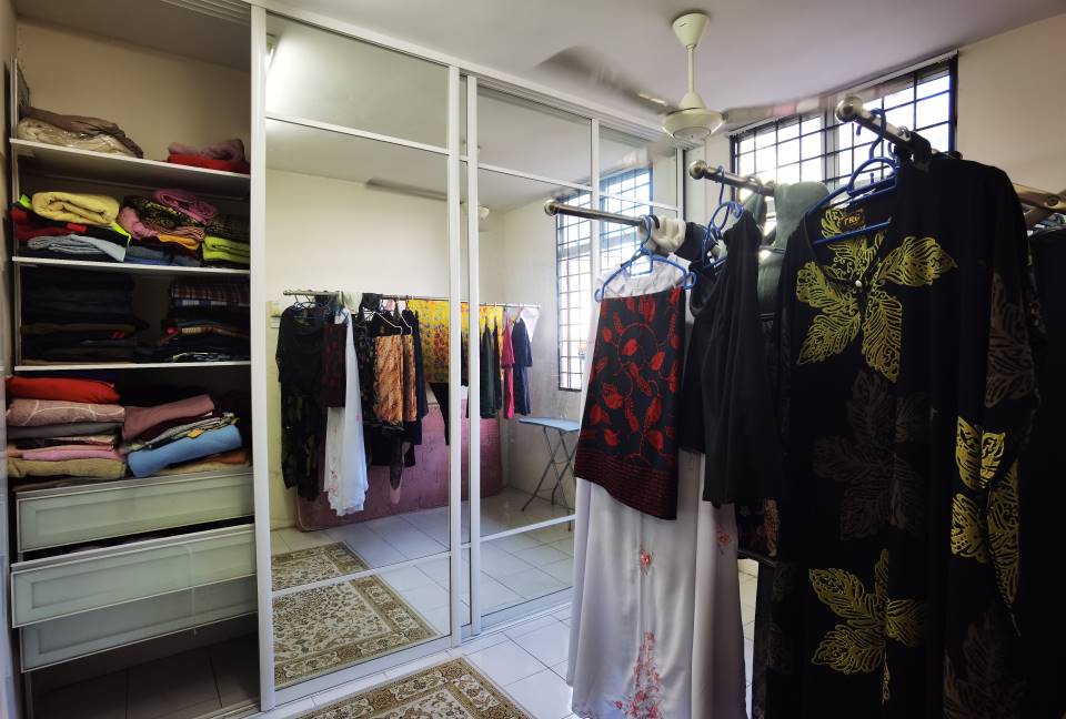 Sri Astana Apartment, Taman Selayang Batu Caves - photo 4