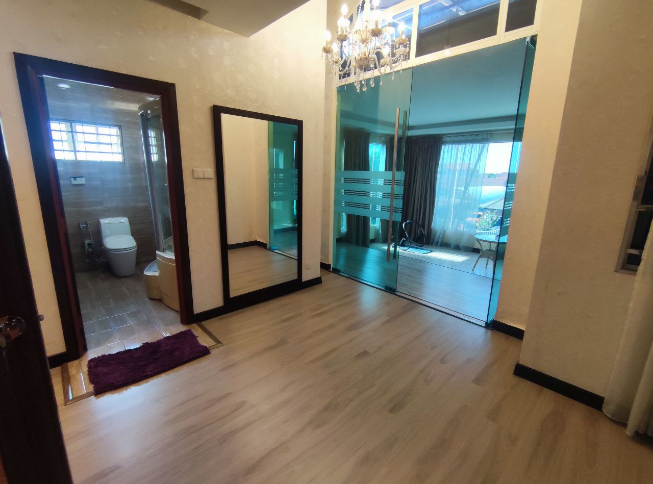 Double Storey  Bungalow Desa Subang Perantau - photo 9