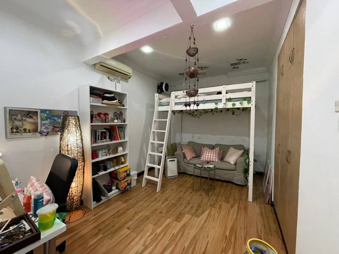 Facing Open Fully Furnished  Fully Renovated with - photo 6