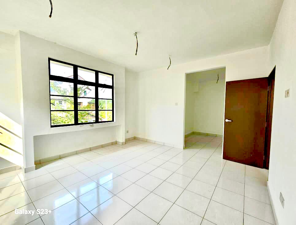 2 n Half Storey Semi Detached Seksyen 3, Bangi - photo 10