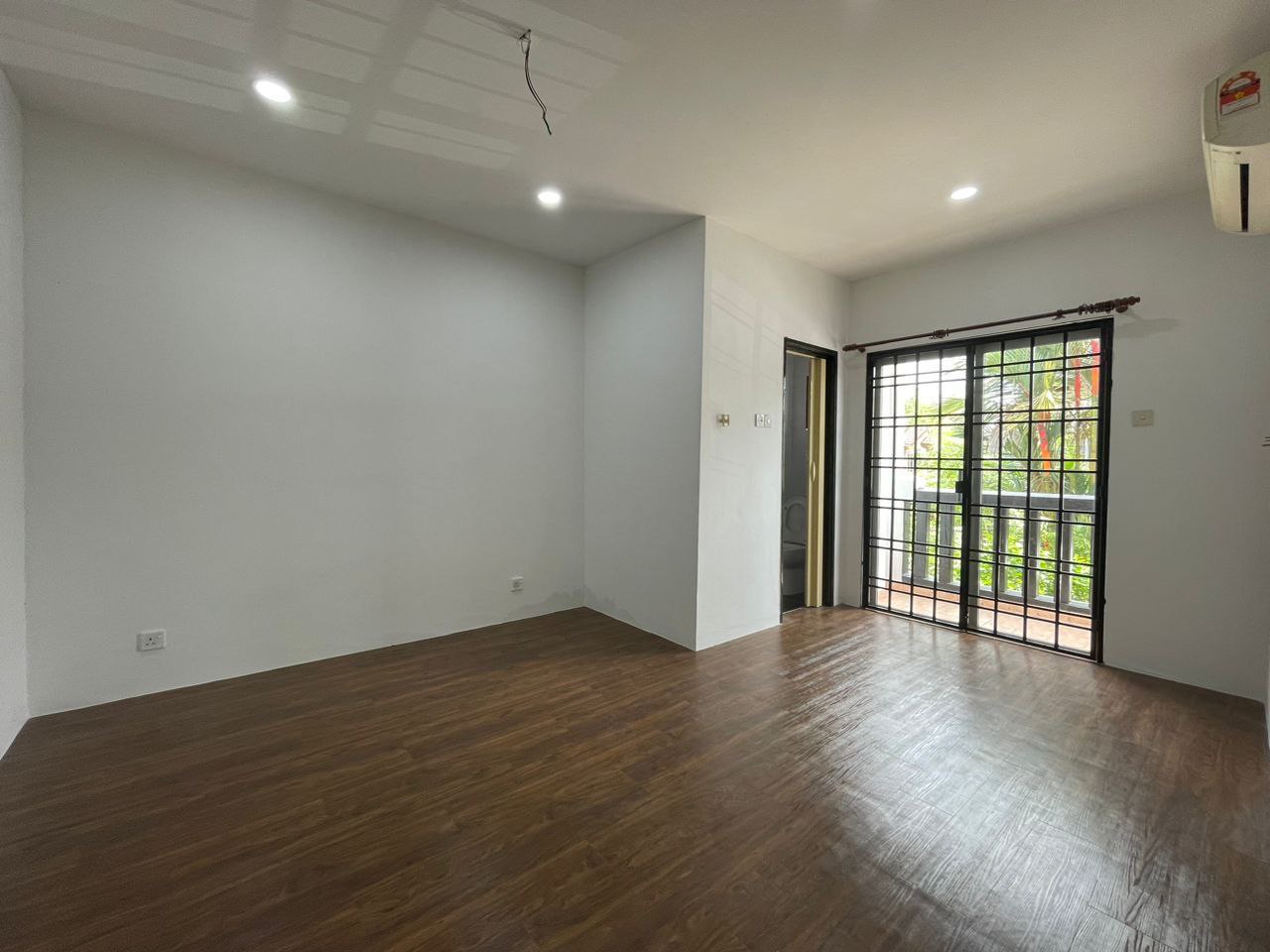 Fully Reno Double Storey Bukit Jelutong Serambi - photo 9