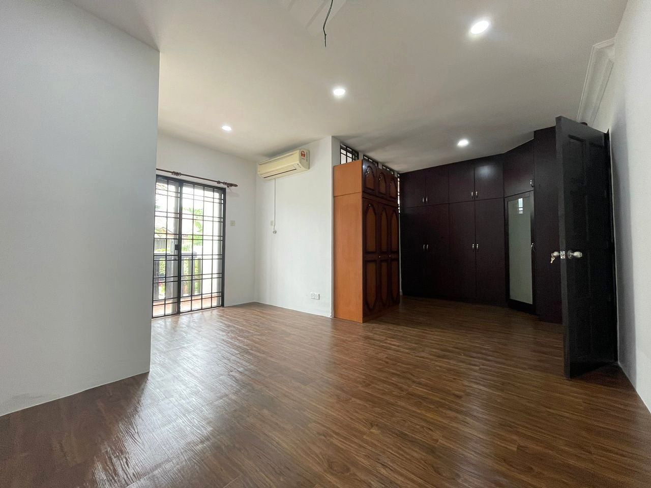 Fully Reno Double Storey Bukit Jelutong Serambi - photo 11