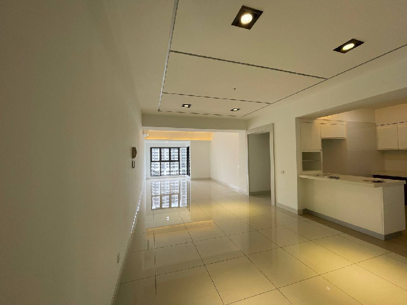 Royalle Condominium at North Kiara, Mont Kiara - photo 2