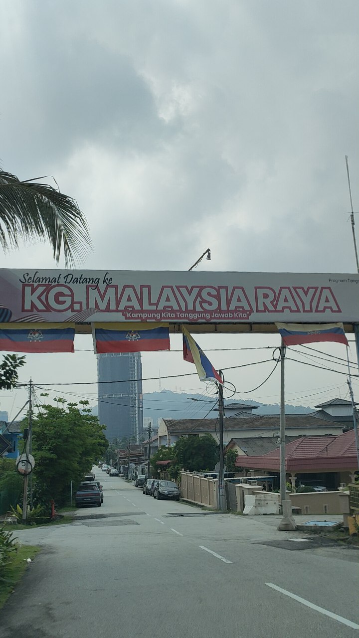 Banglo Kg Malaysia Tambahan Sg Besi, KL - photo 8