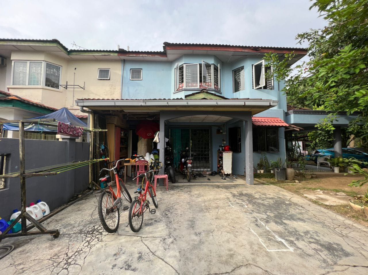 CORNER LOT Double Storey House Taman Puchong Utama - photo 7