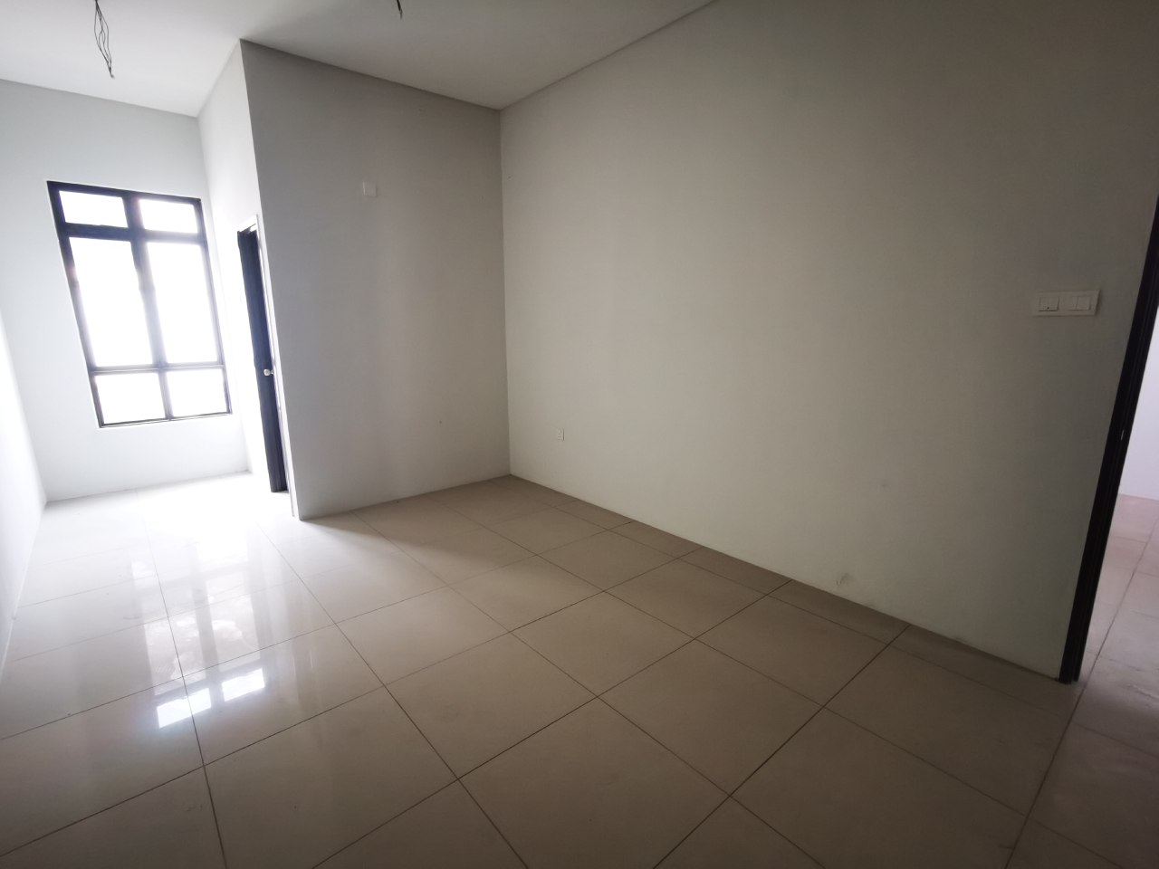 2 Storey Terrace, Nada Alam 1, Seri Pajam - Nilai - photo 2