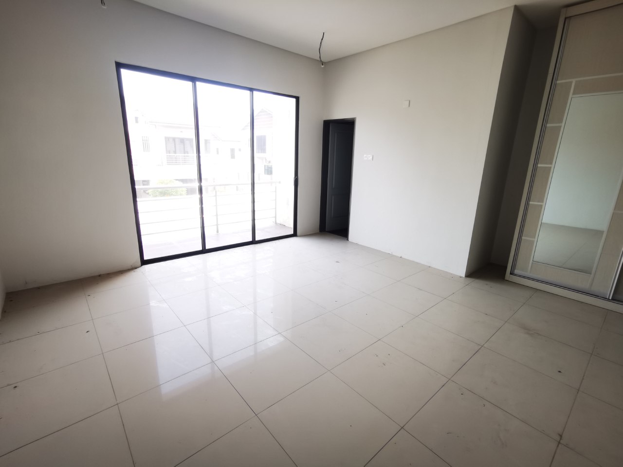 2 Storey Terrace, Nada Alam 1, Seri Pajam - Nilai - photo 7
