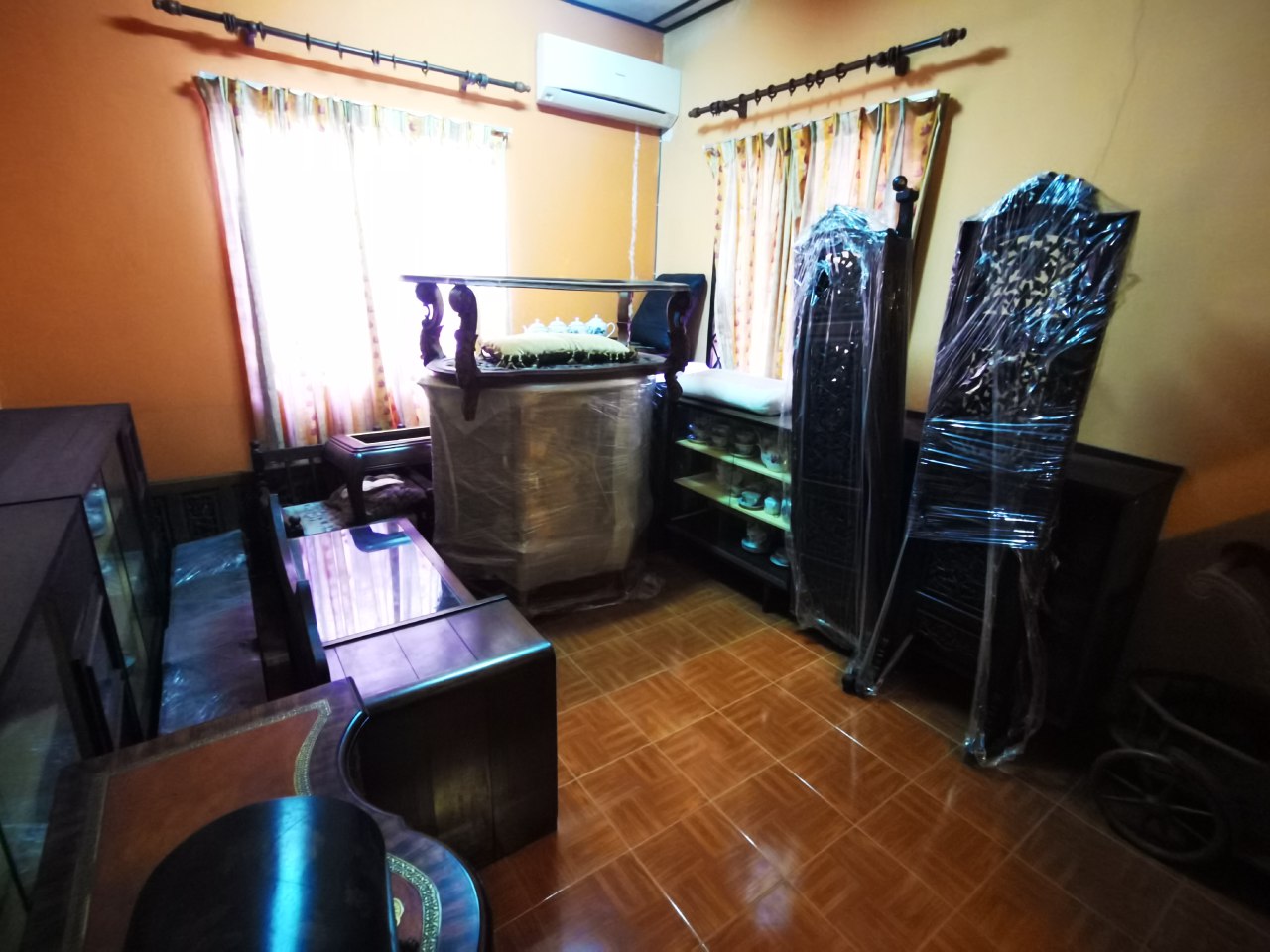 Reno Corner Lot 2 Storey Semi D Bukit Mahkota - photo 12