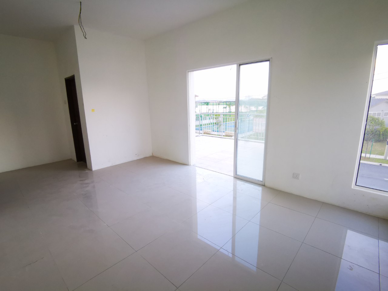 2Storey Semi D Corner Taman Desiran Bayu, Puchong - photo 6