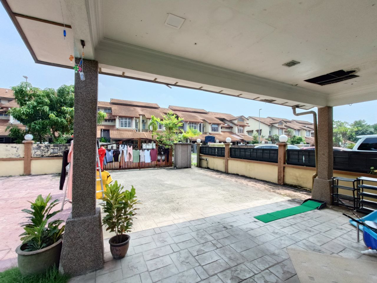 End Lot 2 Storey Terrace House, Denai Alam - photo 3