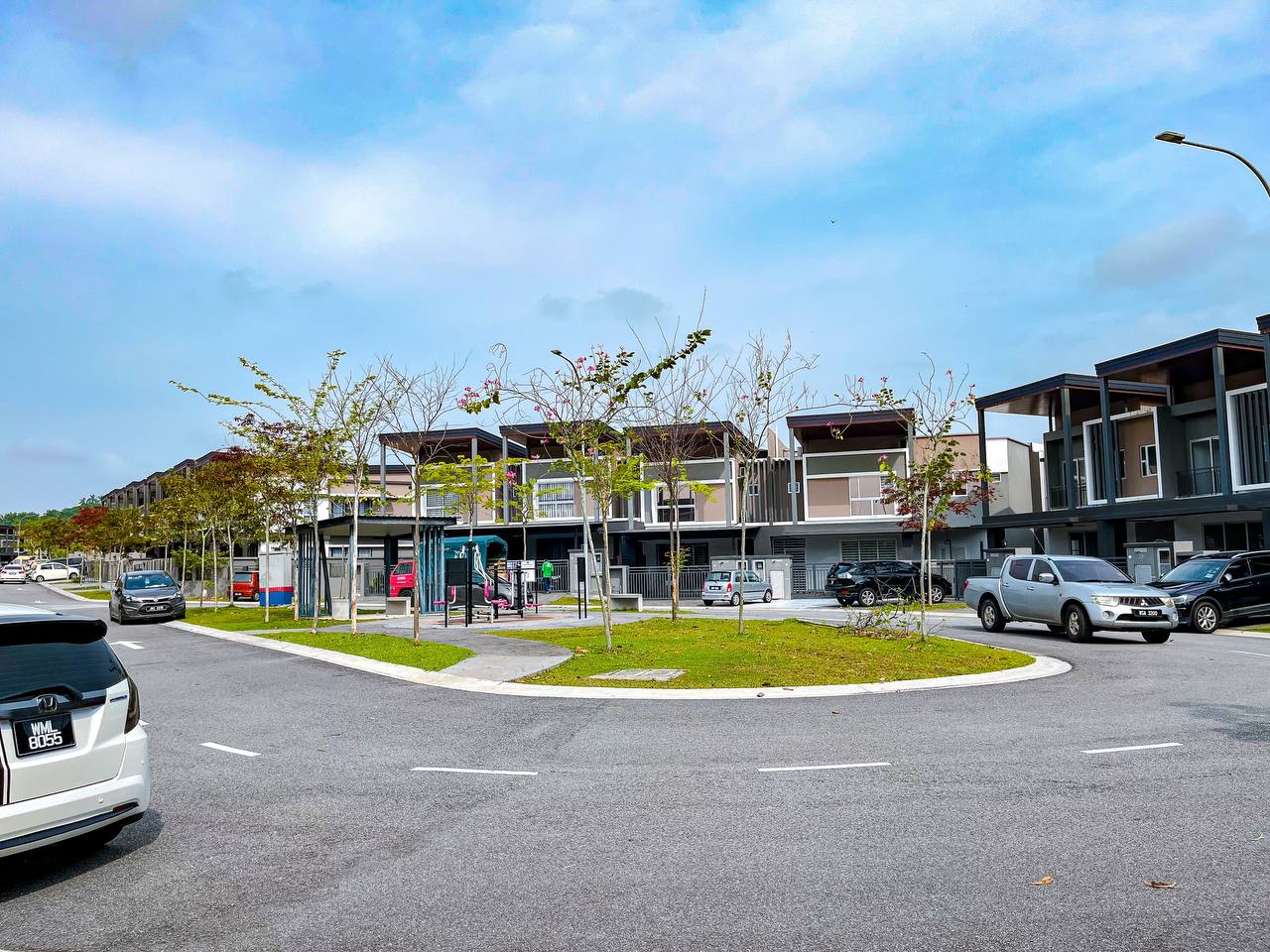 2 Storey End Lot Serene Height Eugenia Semenyih - photo 4