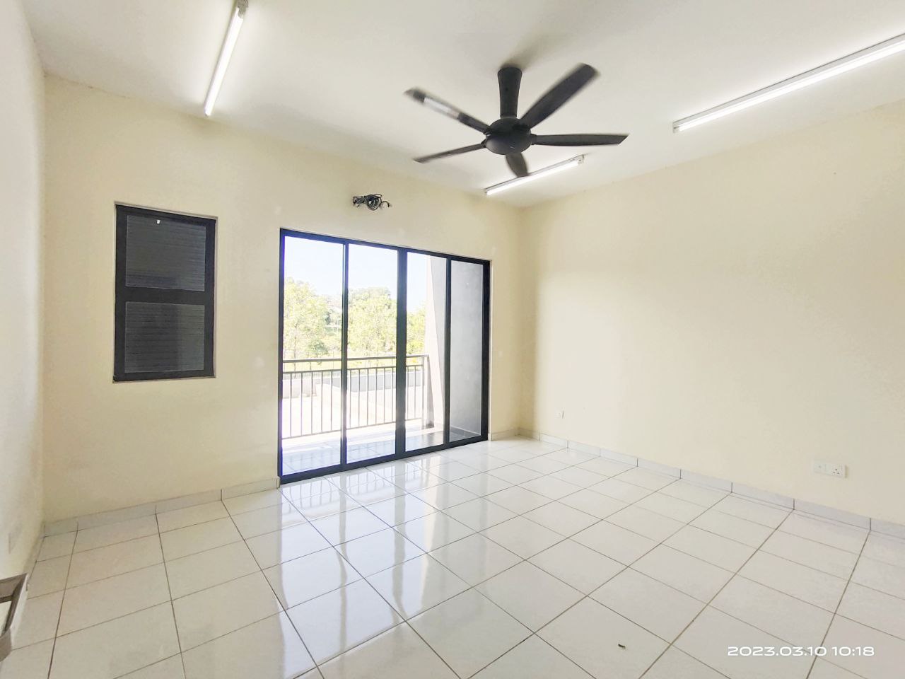 Rumah Teres 2 Tingkat Laman Delfina, Nilai Impian - photo 13