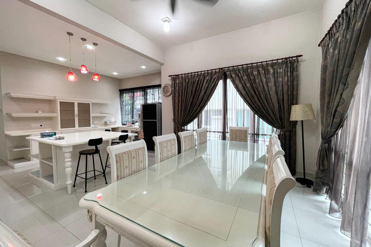 Bungalow 3 Storey House U9 Kayangan Heights - photo 6