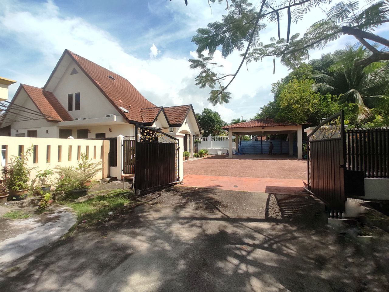 Banglo 2 Tingkat Desa Pinggiran Putra Putrajaya - photo 10
