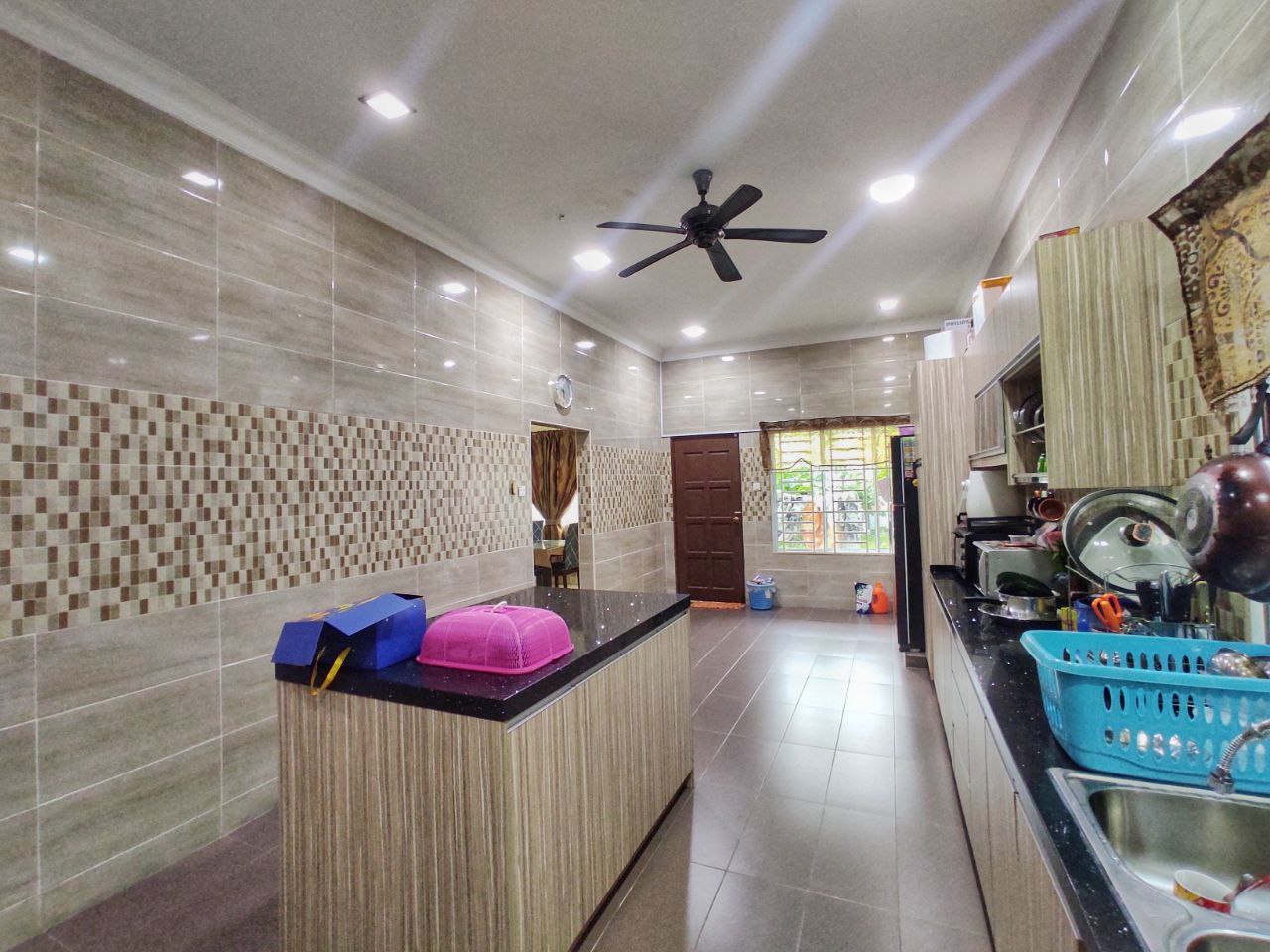 Double Storey Semi D Bandar Tasik Kesuma - photo 4