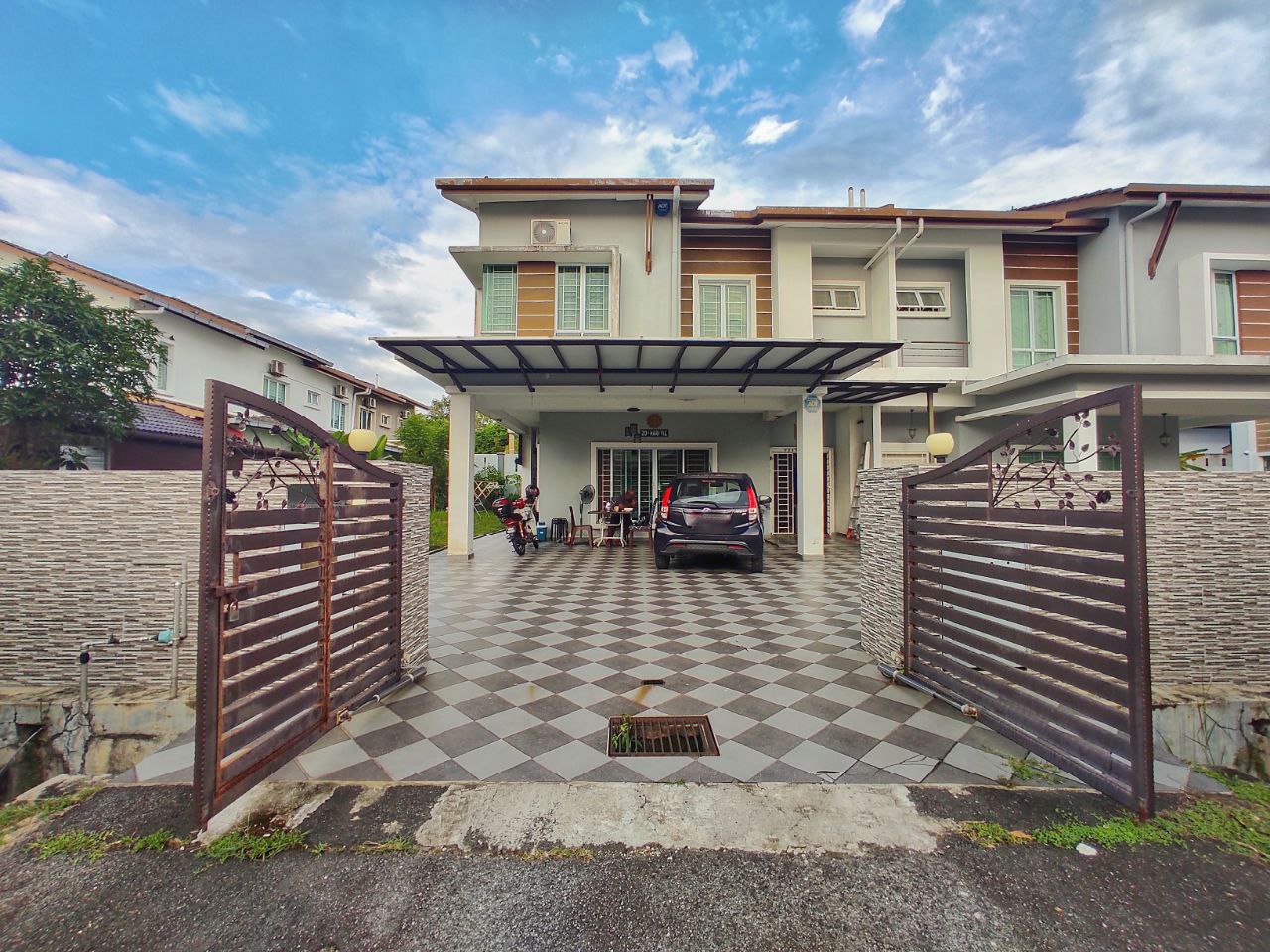 Double Storey Semi D Bandar Tasik Kesuma - photo 8