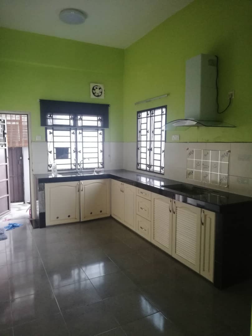 ENDLOT DOUBLE STOREY BANDAR SAUJANA PUTRA - photo 3