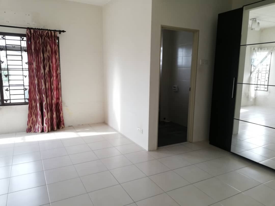 ENDLOT DOUBLE STOREY BANDAR SAUJANA PUTRA - photo 5