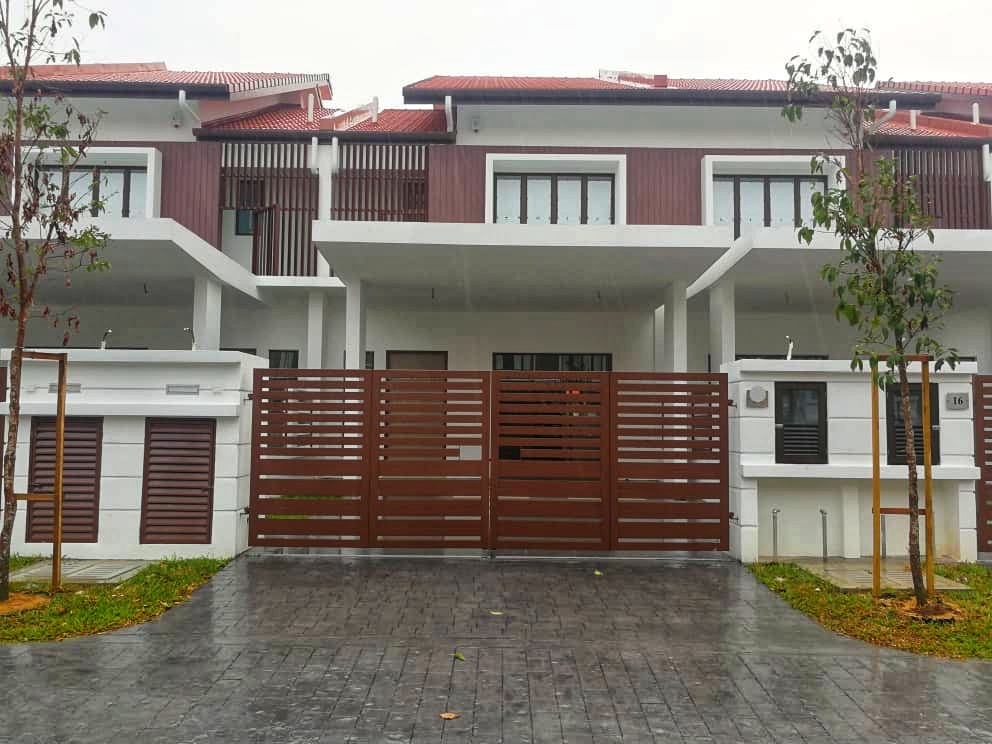 Pentas 6, Alam Impian, Jalan Tun Mamat, Shah Alam - photo 1